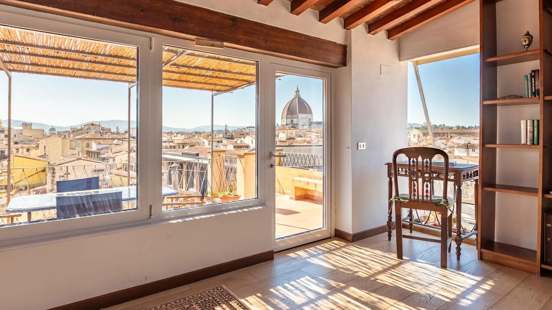 Brunelleschi Terrace Fantastic View In Spacious Flat Florence Italy