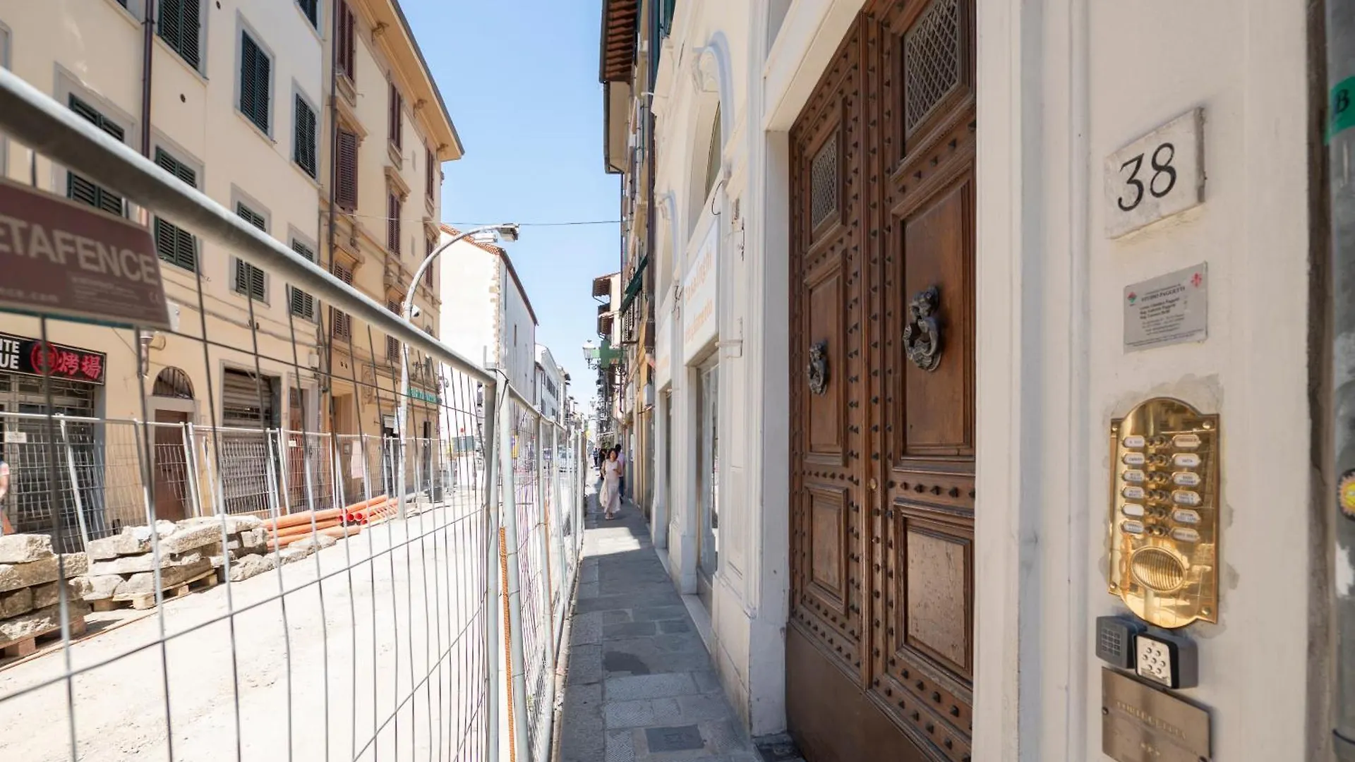 Brunelleschi Terrace Fantastic View In Spacious Flat Florence Apartment