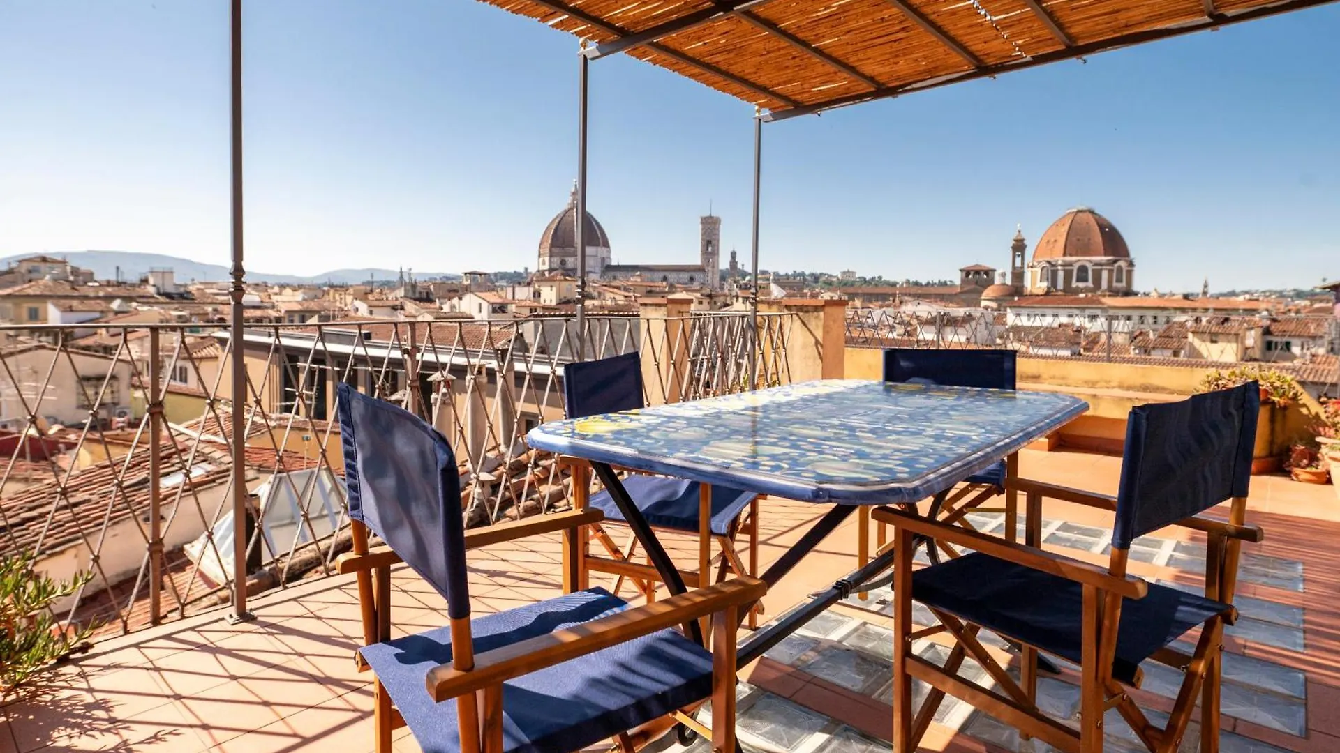 Brunelleschi Terrace Fantastic View In Spacious Flat Florence